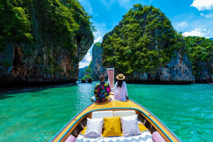Thailand vs Vietnam: Which to Visit First