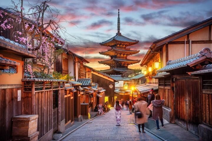 Best Time to Visit Japan (and When to Avoid)
