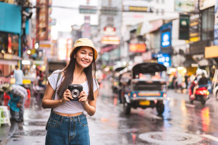 Cheapest Ways to Pay Abroad