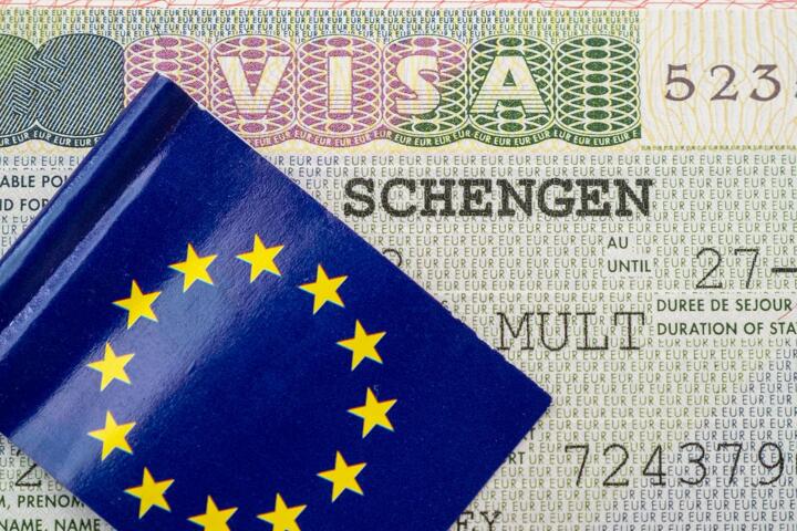Schengen 90/180: Rolling-Day Calculation Examples