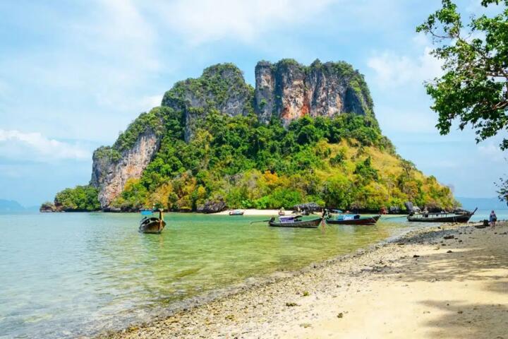 Is Thailand Worth Visiting in the Rainy Season?