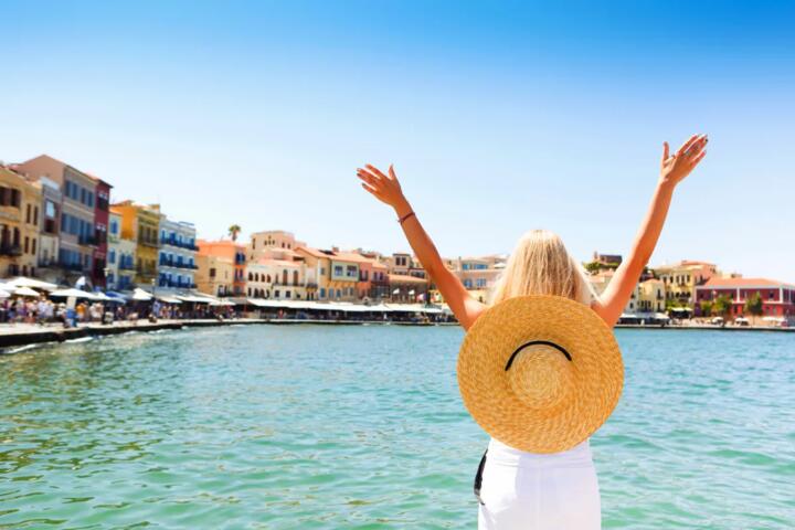 Best Time to Visit Greece Without the Crowds